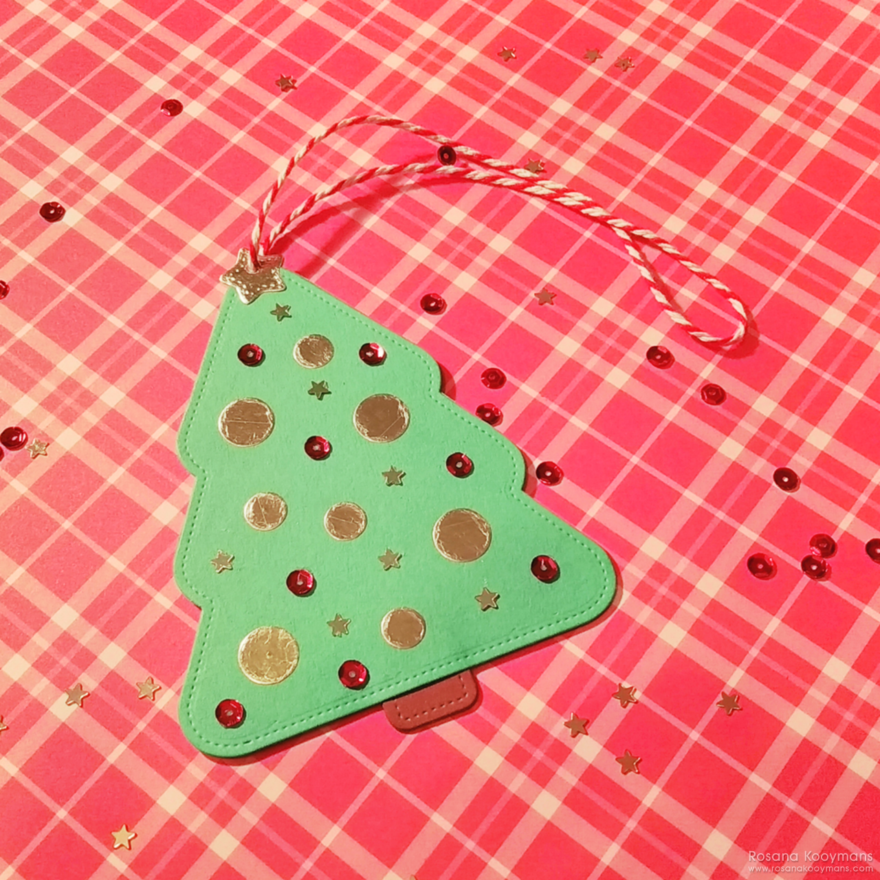 Lawn Fawnatics Challenge #41: Shaped Cards Challenge by Rosana Kooymans